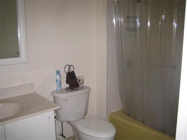 1008 Paradise Road, Unit 1L Swampscott, MA 01907 - Photo 13 of 20 Gallery Image 13