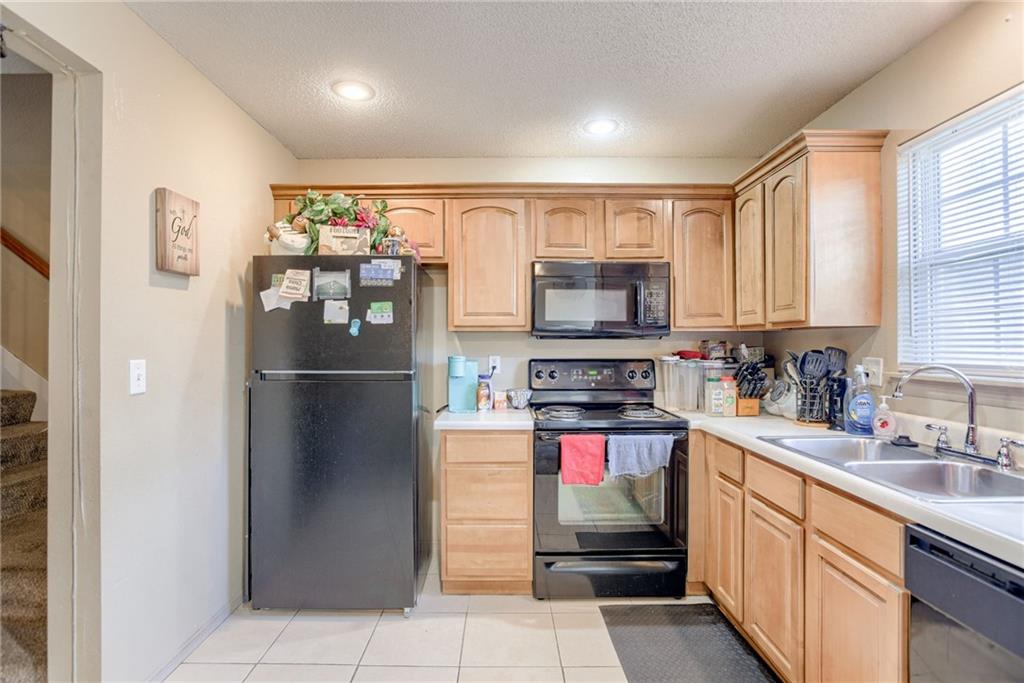 10543 East 46th Terrace Kansas City, MO 64133 - Photo 11 of 25