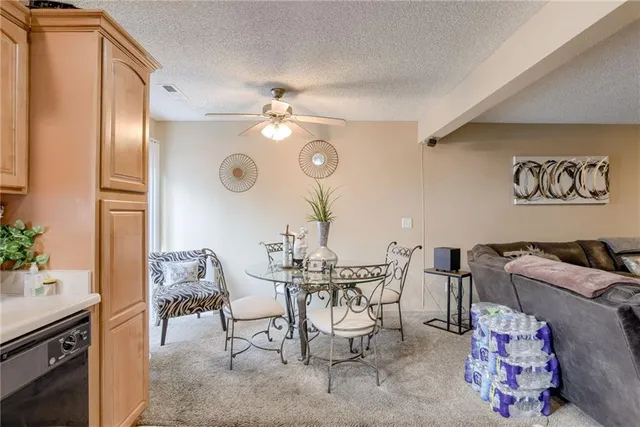 $190,000 | 10543 East 46th Terrace, Kansas City, MO 64133