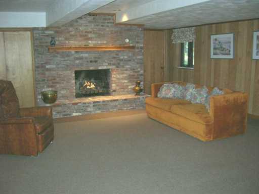 4128 Dickey Road Gibsonia, PA 15044 - Photo 6 of 8 Gallery Image 6