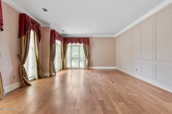 $1,016,000 | 8 12 Oaks Place, Madison, MS 39110