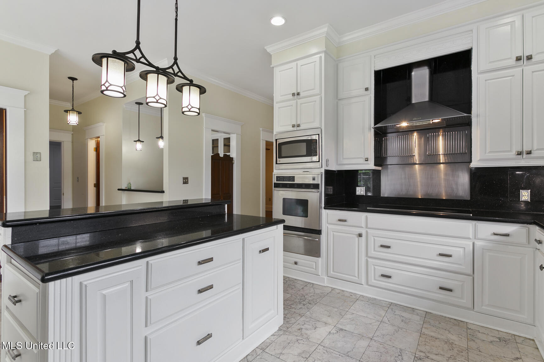 8 12 Oaks Place Madison, MS 39110 - Photo 18 of 79 8 Twelve Oaks final-16