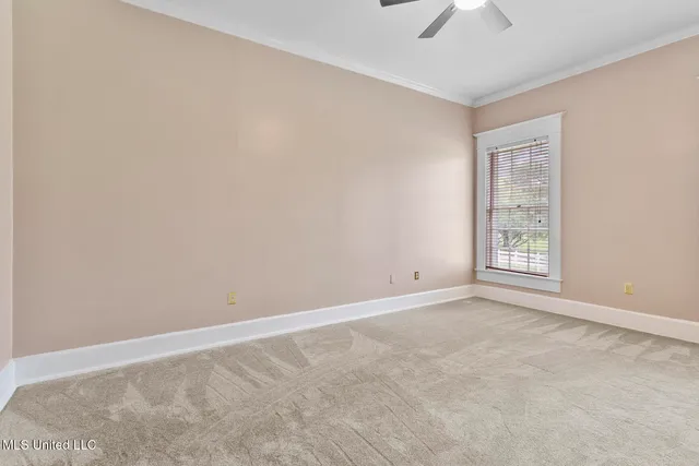 $1,025,000 | 8 12 Oaks Place, Madison, MS 39110