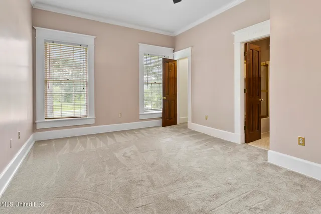 $1,025,000 | 8 12 Oaks Place, Madison, MS 39110