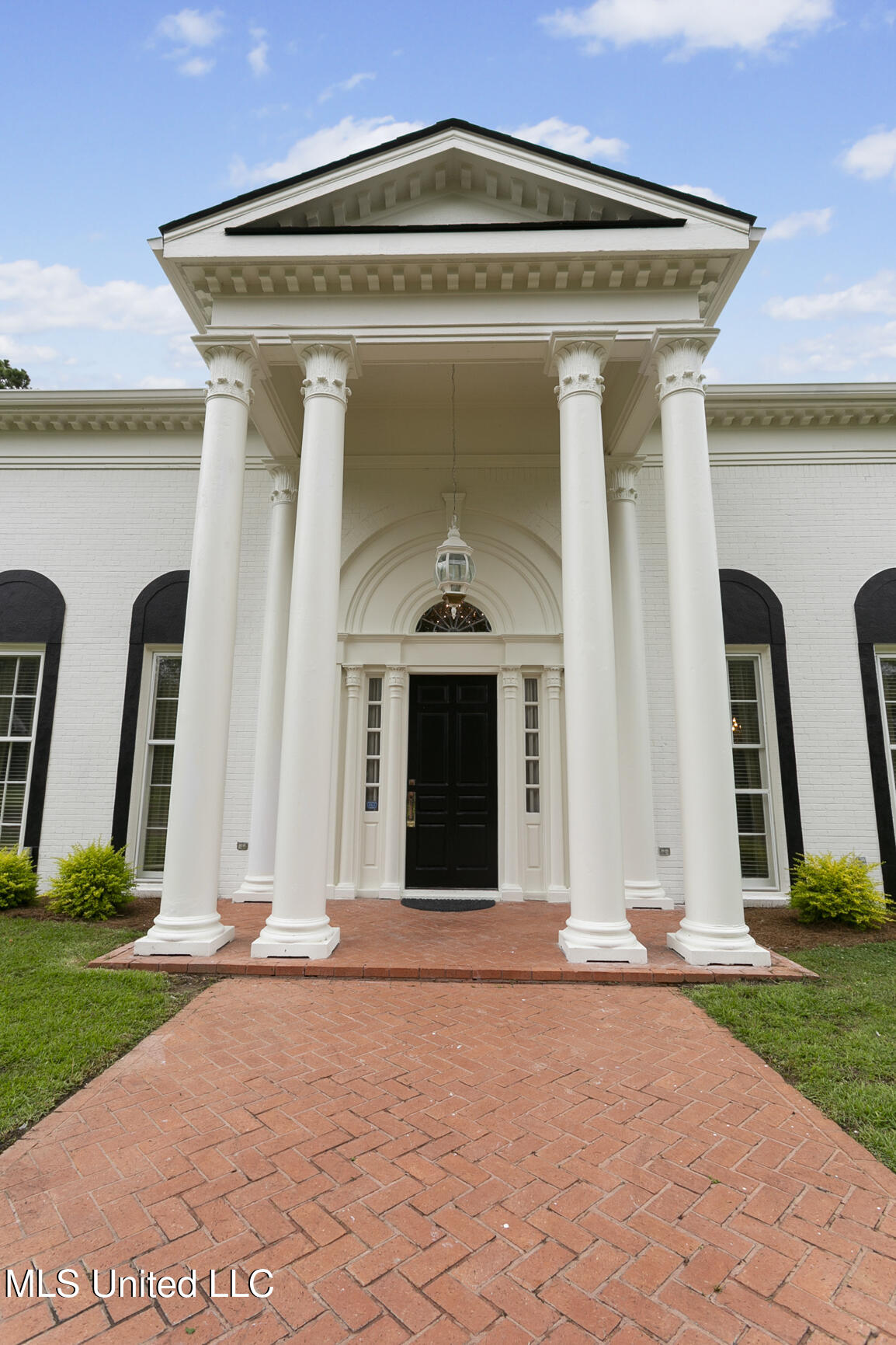 8 12 Oaks Place Madison, MS 39110 - Photo 46 of 79 8 Twelve Oaks final-45