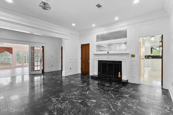 $1,016,000 | 8 12 Oaks Place, Madison, MS 39110