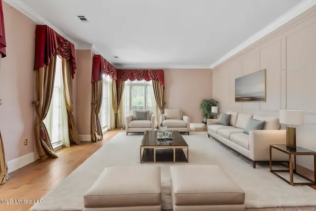 $1,025,000 | 8 12 Oaks Place, Madison, MS 39110