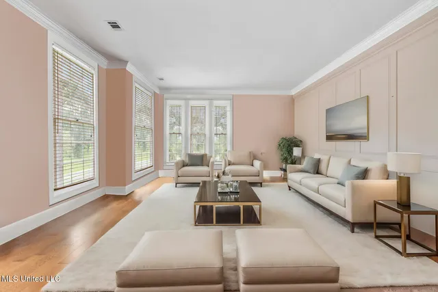 $1,025,000 | 8 12 Oaks Place, Madison, MS 39110