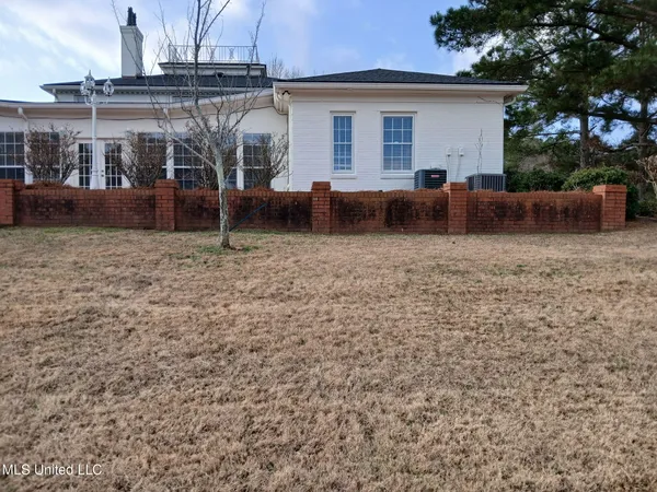 $1,016,000 | 8 12 Oaks Place, Madison, MS 39110