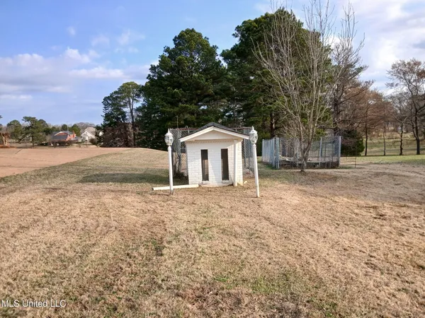 $1,016,000 | 8 12 Oaks Place, Madison, MS 39110
