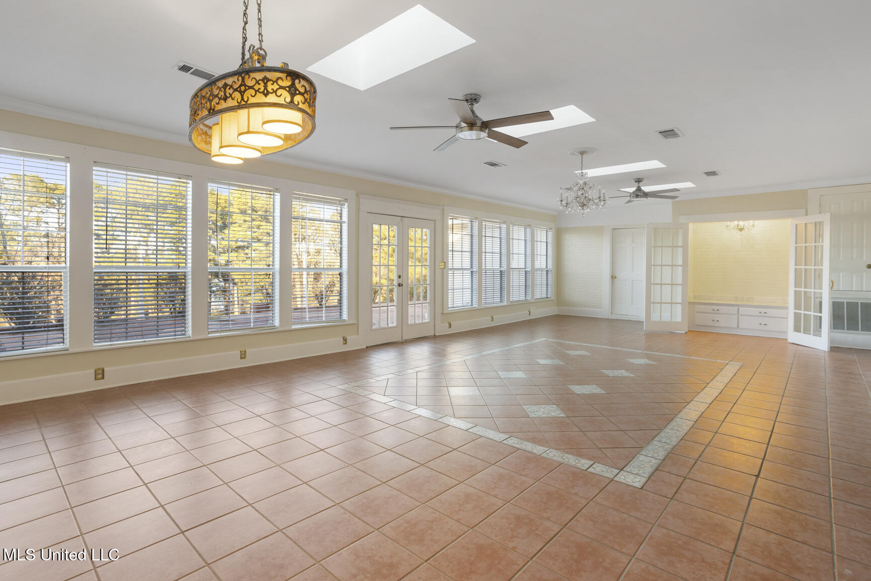 8 12 Oaks Place Madison, MS 39110 - Photo 10 of 79 8 Twelve oaksredo-5