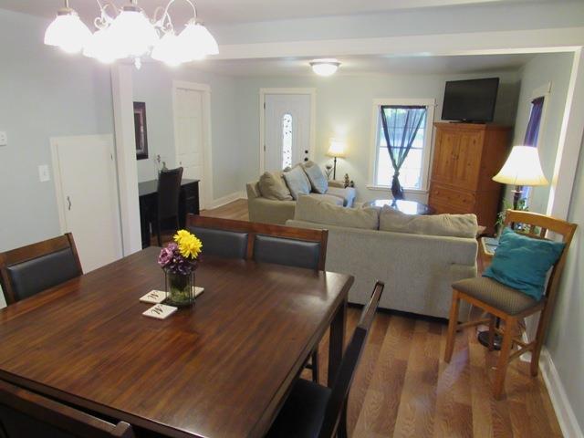 5354 Cathey Ridge Road Manchester, TN 37355 - Photo 8 of 22 a living room with furniture and wooden floor