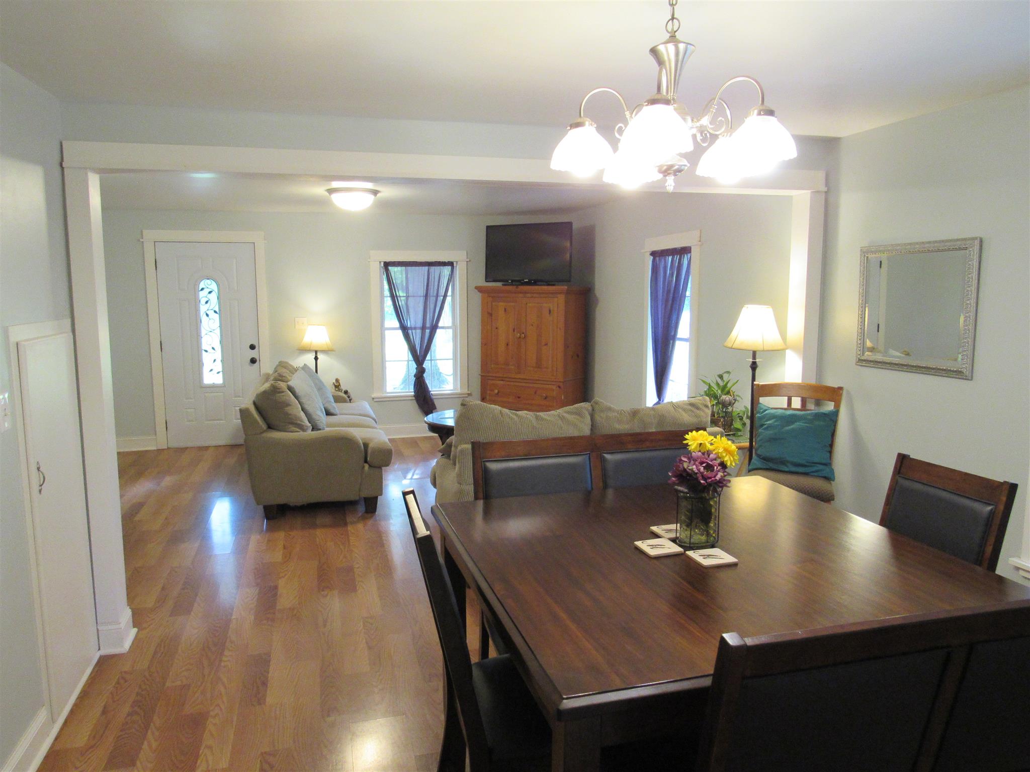 5354 Cathey Ridge Road Manchester, TN 37355 - Photo 10 of 22 a view of a dining room with furniture and wooden floor