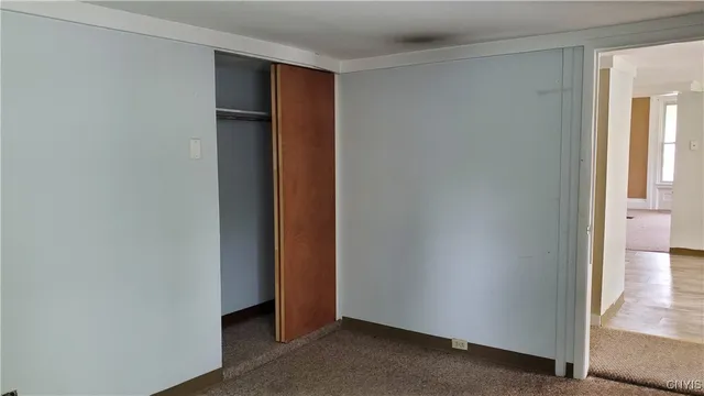 $1,200 | 132 West Seneca Street, Unit 2, Manlius, NY 13104