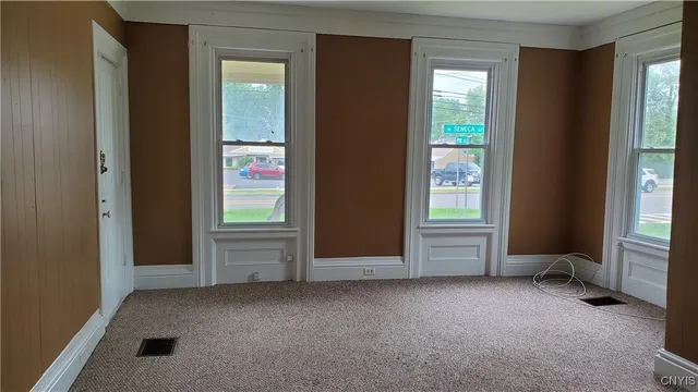 $1,200 | 132 West Seneca Street, Unit 2, Manlius, NY 13104