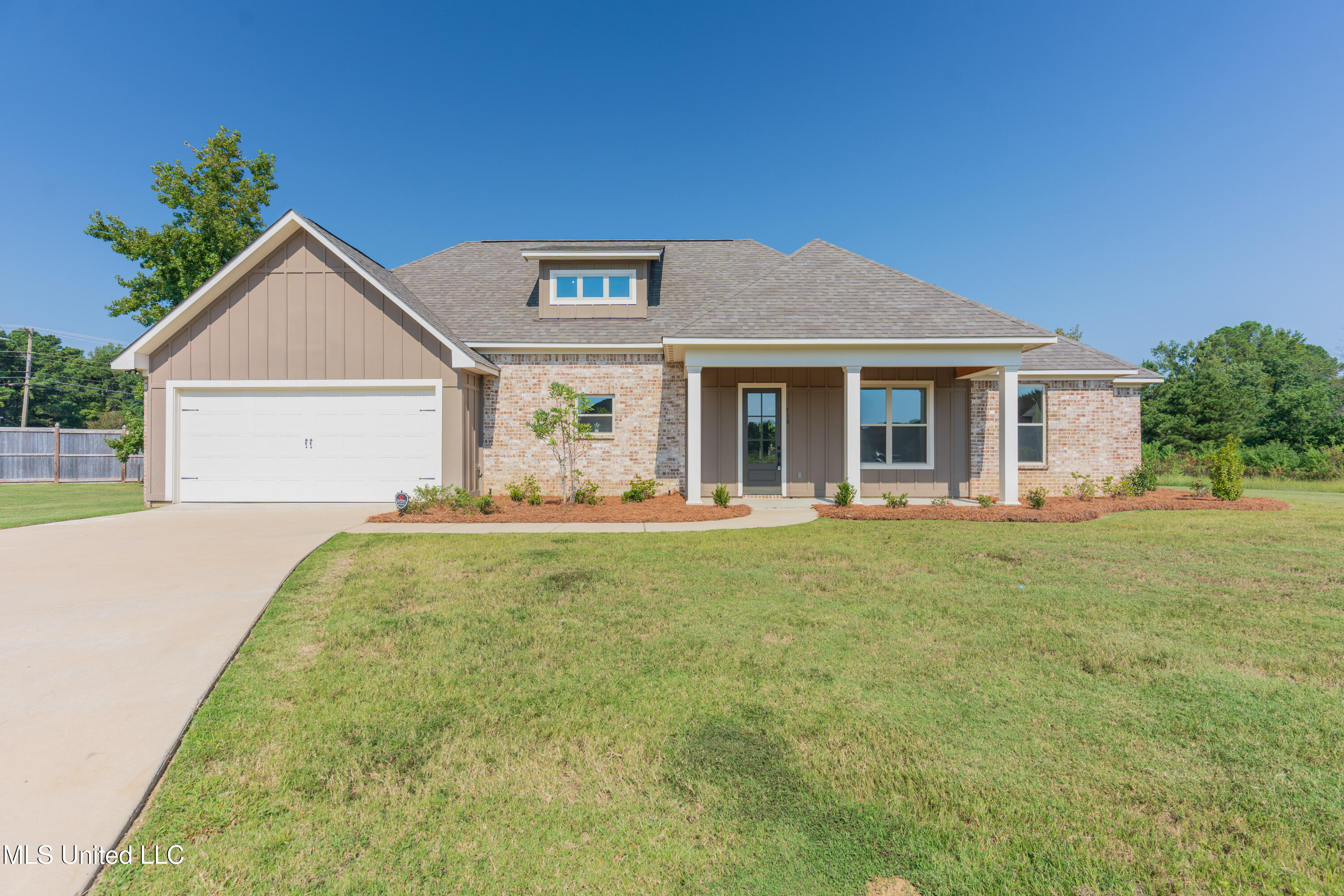 118 Trace Pointe Place Clinton, MS 39056 - Photo 2 of 74 1-Front(16)