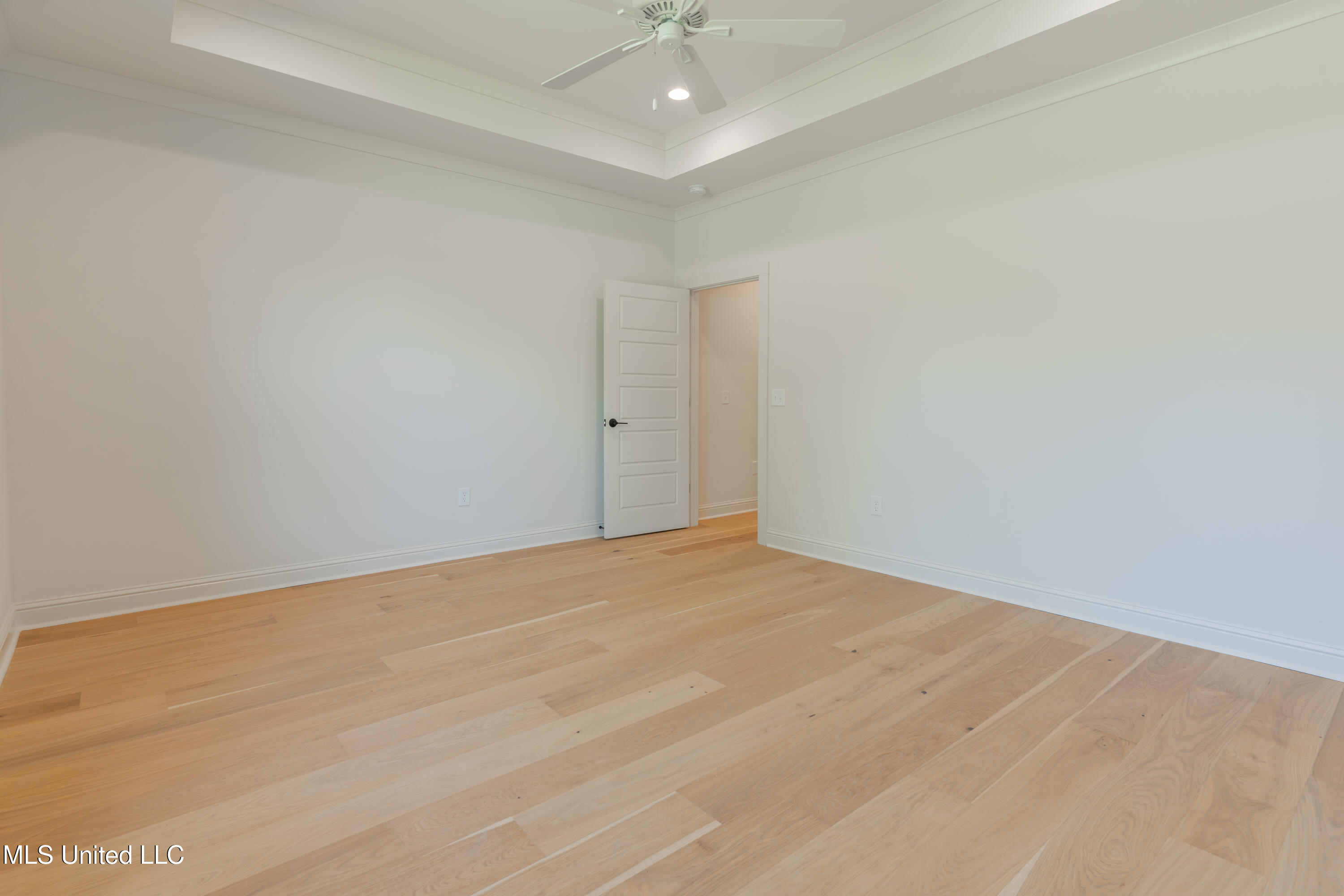 118 Trace Pointe Place Clinton, MS 39056 - Photo 35 of 74 35-PrimaryBedroom(3)