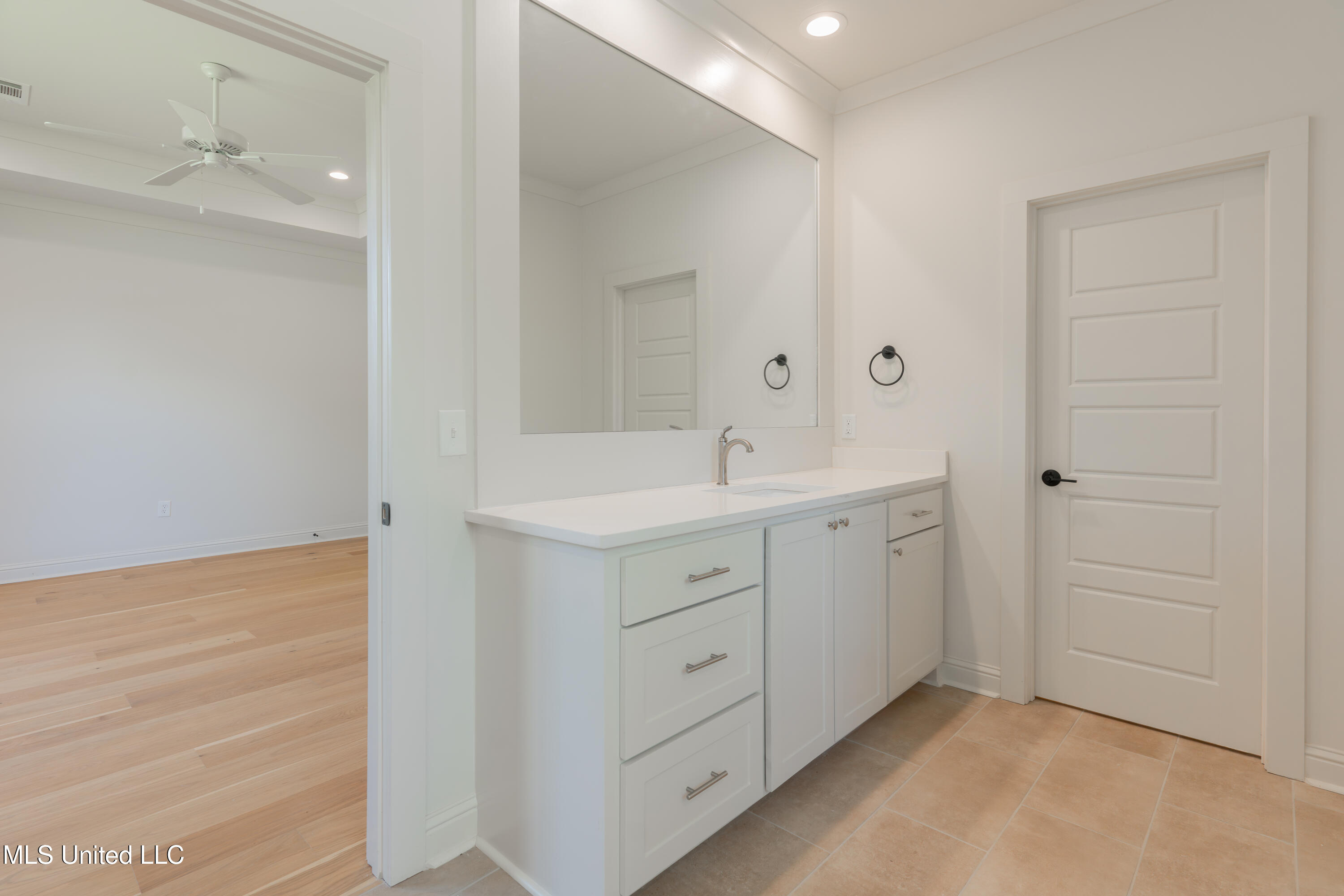 118 Trace Pointe Place Clinton, MS 39056 - Photo 39 of 74 39-PrimaryBathroom(5)