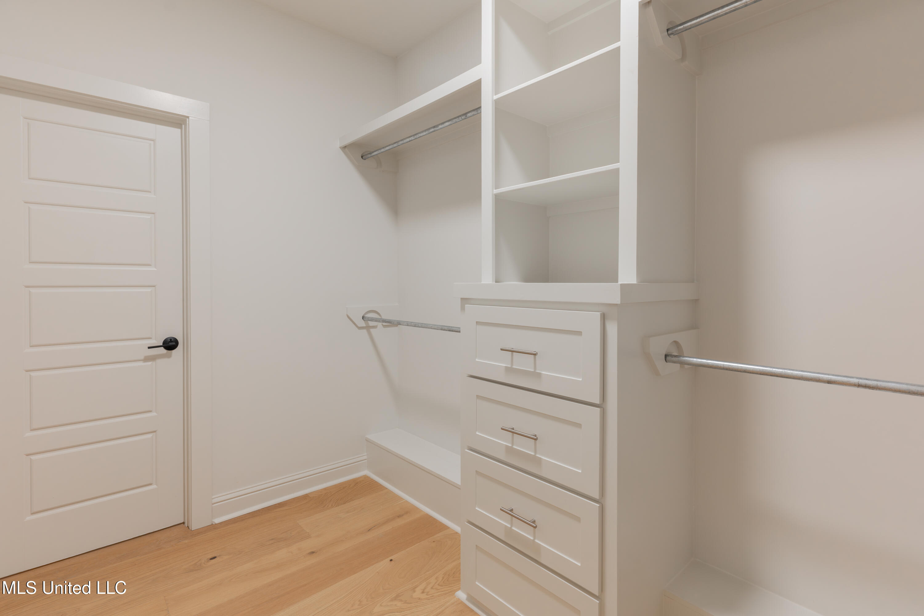 118 Trace Pointe Place Clinton, MS 39056 - Photo 45 of 74 45-PrimaryCloset(1)