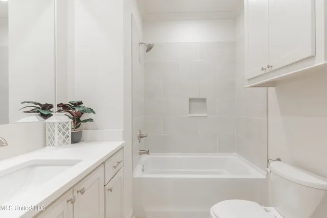 $389,900 | 118 Trace Pointe Place, Clinton, MS 39056