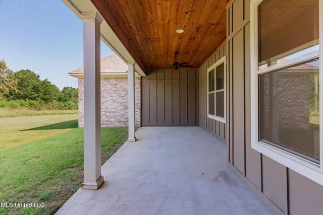 $389,900 | 118 Trace Pointe Place, Clinton, MS 39056