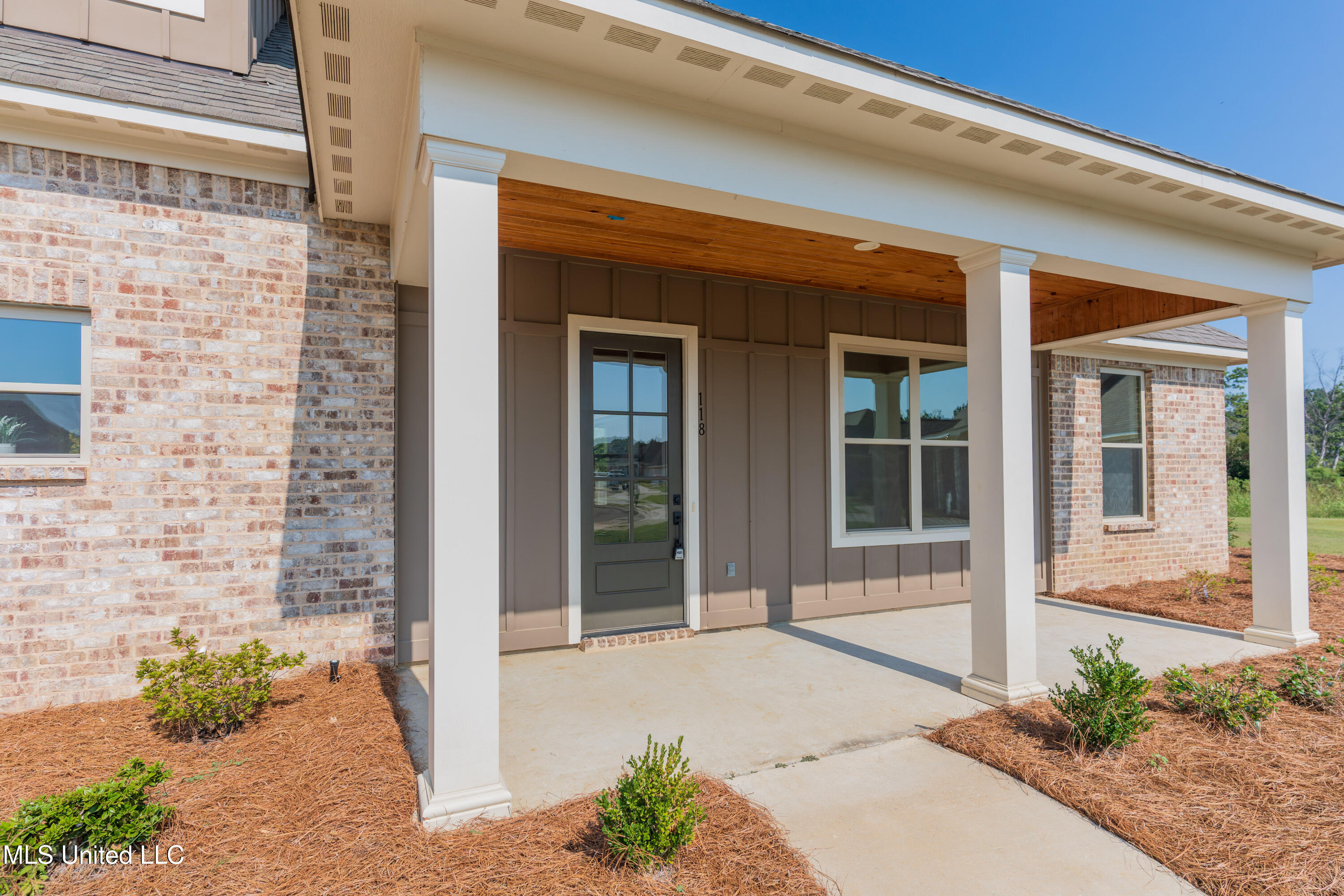 118 Trace Pointe Place Clinton, MS 39056 - Photo 7 of 74 6-Front(13)