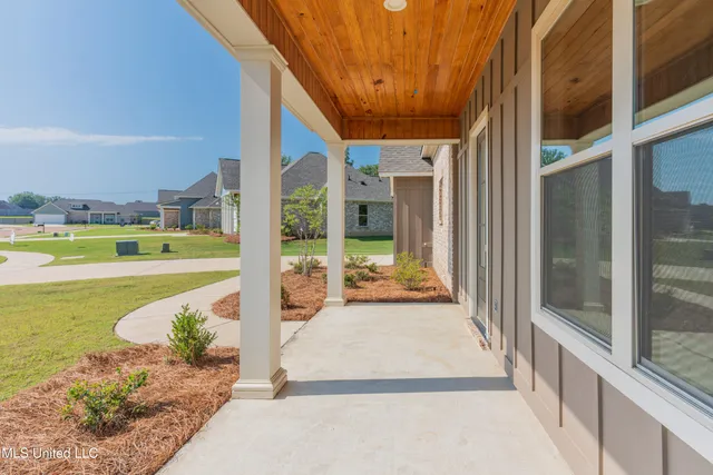 $389,900 | 118 Trace Pointe Place, Clinton, MS 39056