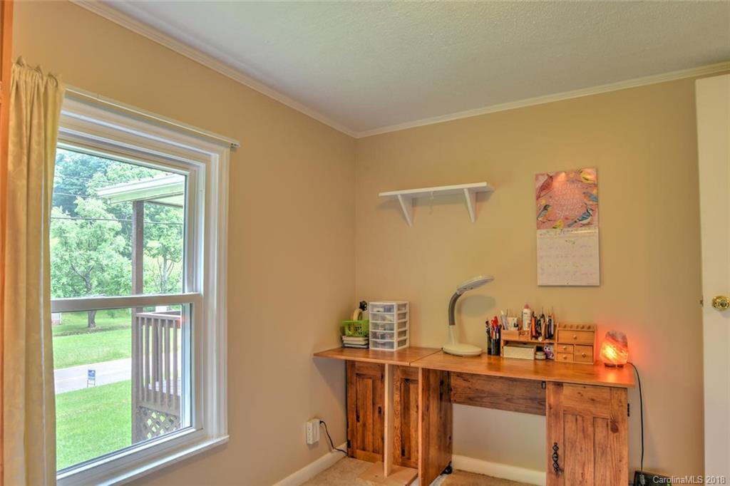 424 Reeves Cove Road Candler, NC 28715 - Photo 17 of 24 Gallery Image 17