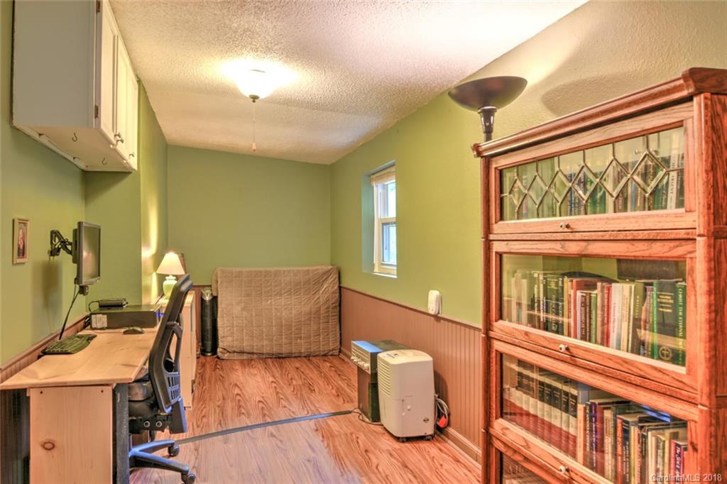 424 Reeves Cove Road Candler, NC 28715 - Photo 19 of 24 Gallery Image 19