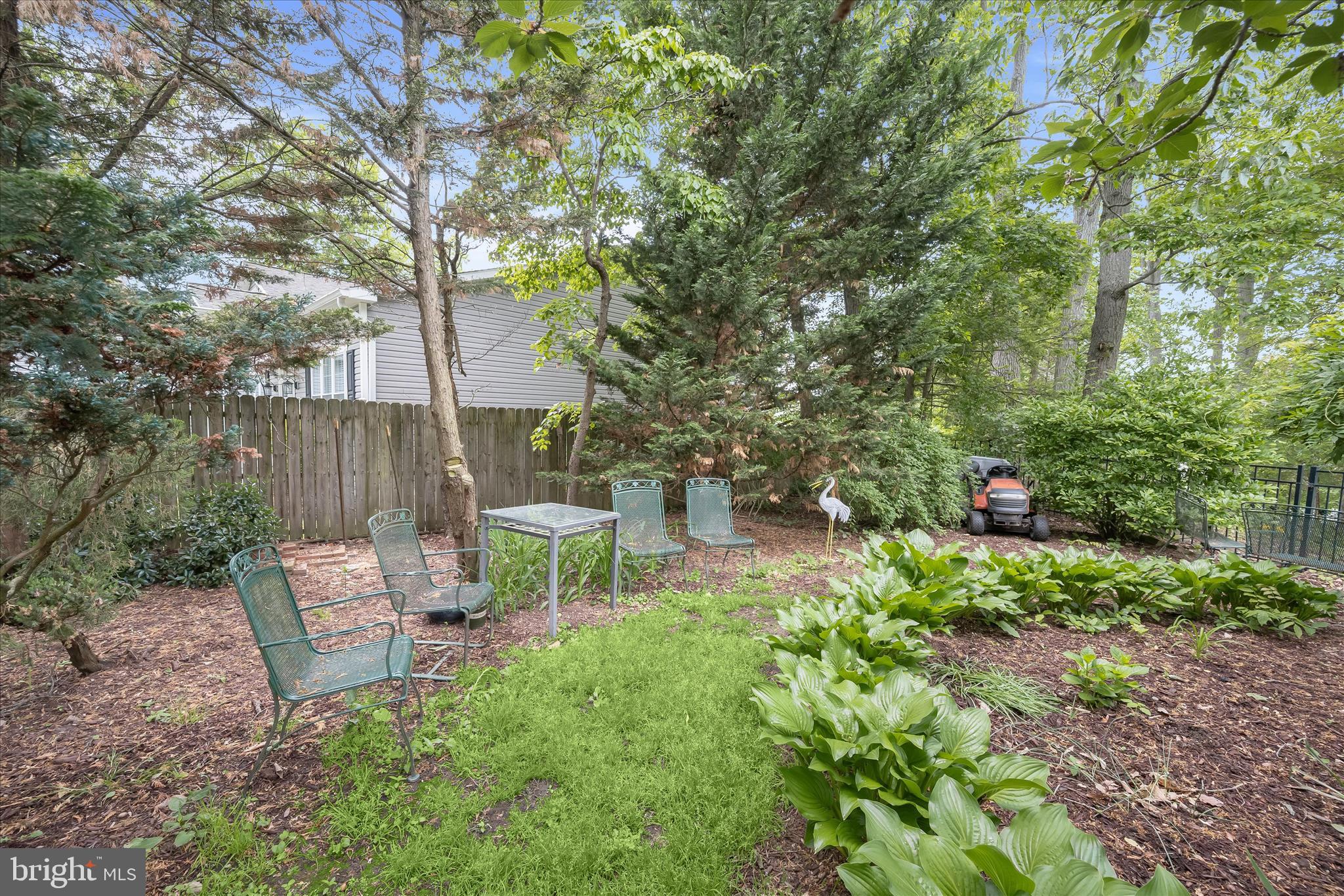 7720 West Shore Road Pasadena, MD 21122 - Photo 51 of 61 Side Yard