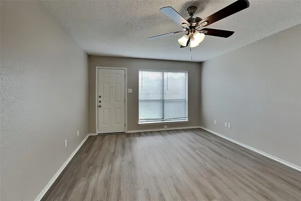 $2,400 | 6824 Century Circle, Plano, TX 75023