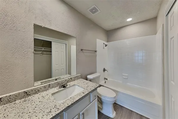 $2,400 | 6824 Century Circle, Plano, TX 75023