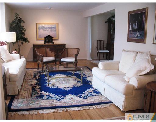 3 Mccue Road Morganville, NJ 07751 - Photo 3 of 23 Gallery Image 3
