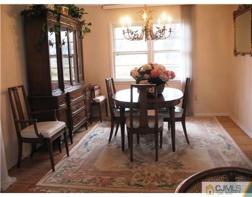 3 Mccue Road Morganville, NJ 07751 - Photo 6 of 23 Gallery Image 6
