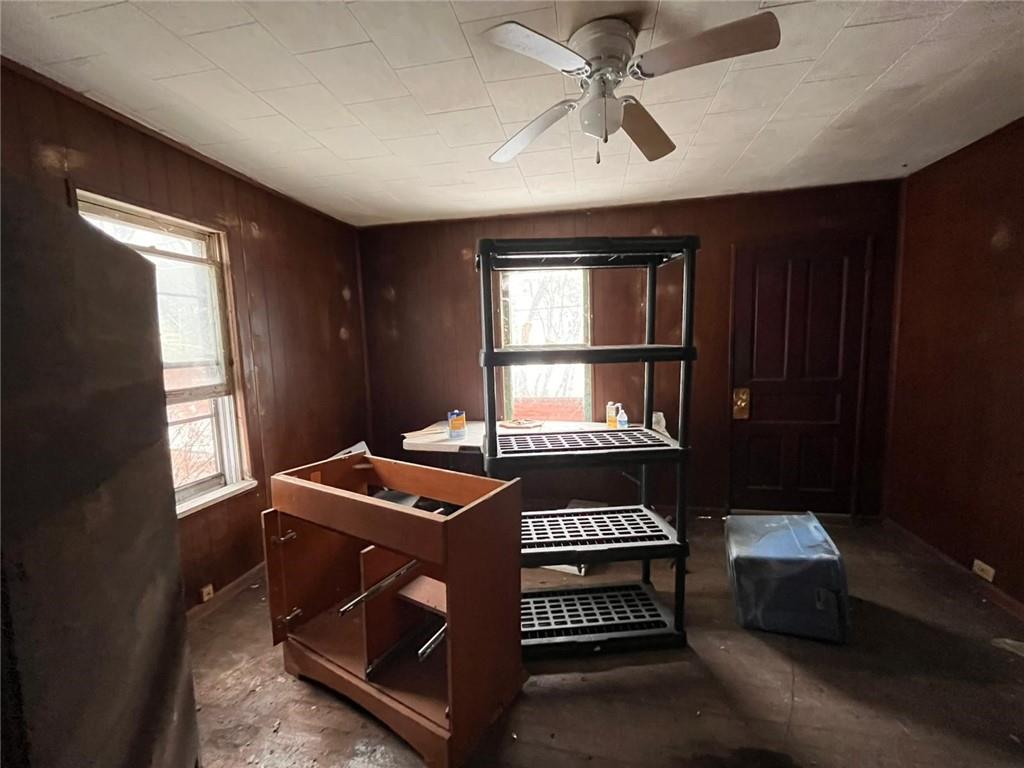 832 Oak Avenue Rochester, PA 15074 - Photo 39 of 50 a room with furniture and window