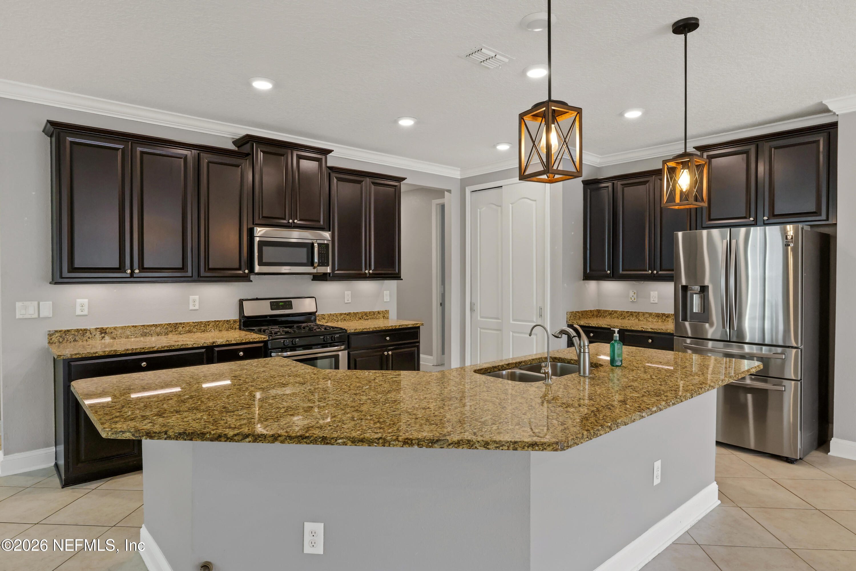 182 St Kitts Loop St. Augustine, FL 32092 - Photo 11 of 53 56-print-036A7480