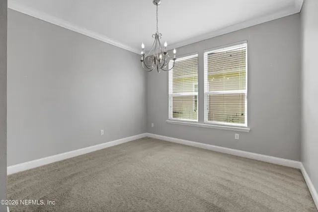 a view of empty room with window