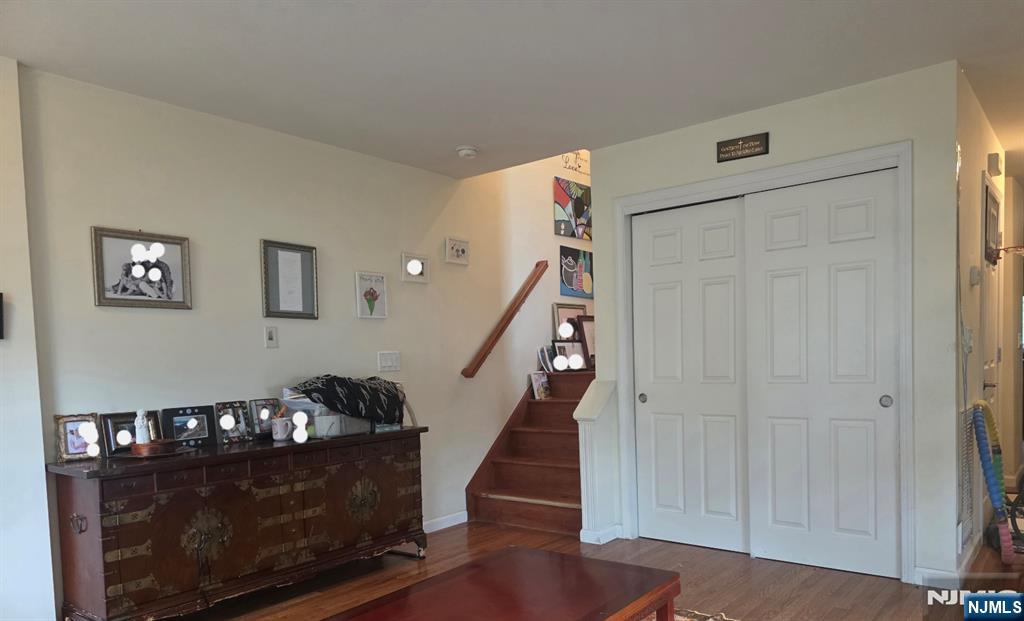 260 Edwards Street, Unit B Ridgewood, NJ 07450 - Photo 15 of 24