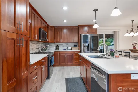 $585,000 | 31720 125th Place Southeast, Auburn, WA 98092