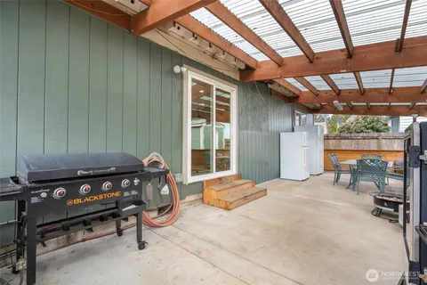 $585,000 | 31720 125th Place Southeast, Auburn, WA 98092