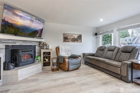 $585,000 | 31720 125th Place Southeast, Auburn, WA 98092