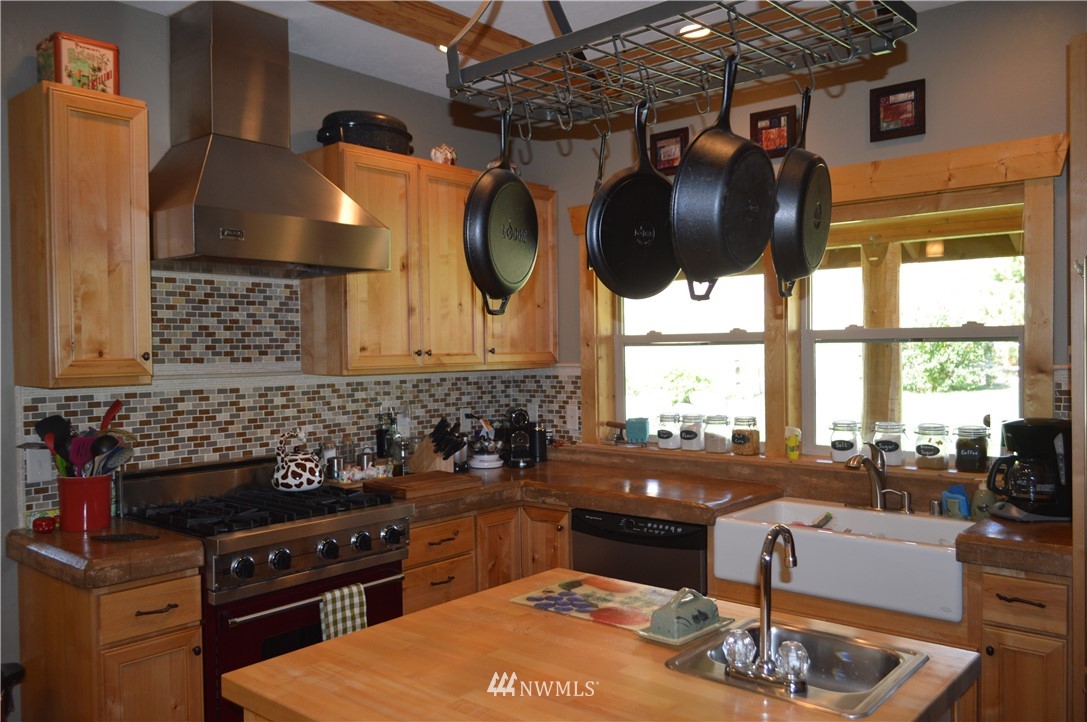 517 Twisp River Road Twisp, WA 98856 - Photo 9 of 25 Gallery Image 9