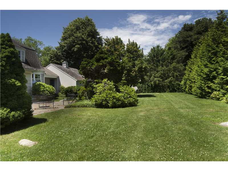 52 Noyes Neck Road Westerly, RI 02891 - Photo 3 of 20 Exterior Back.