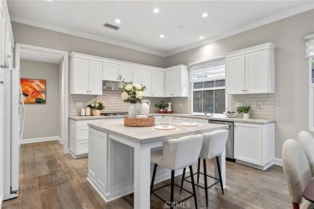 $2,038,000 | 68 Quentin, Irvine, CA 92620