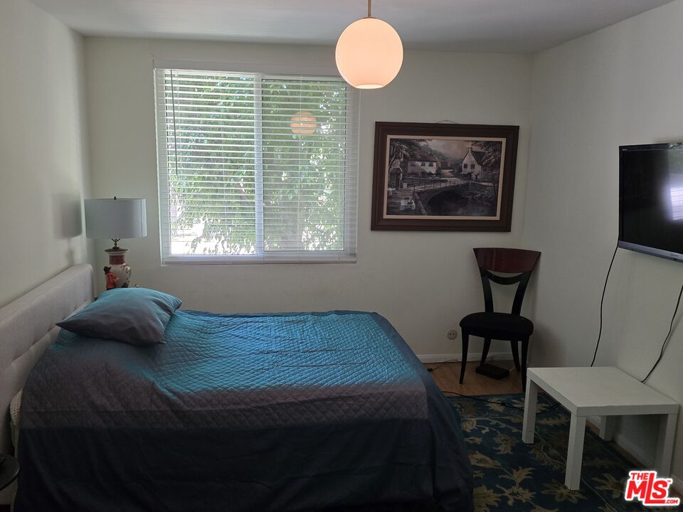 14315 Riverside Drive, Unit 105 Sherman Oaks, CA 91423 - Photo 13 of 48