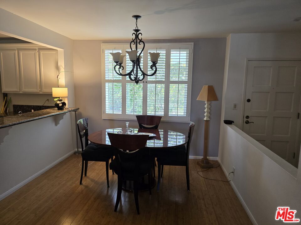 14315 Riverside Drive, Unit 105 Sherman Oaks, CA 91423 - Photo 22 of 48