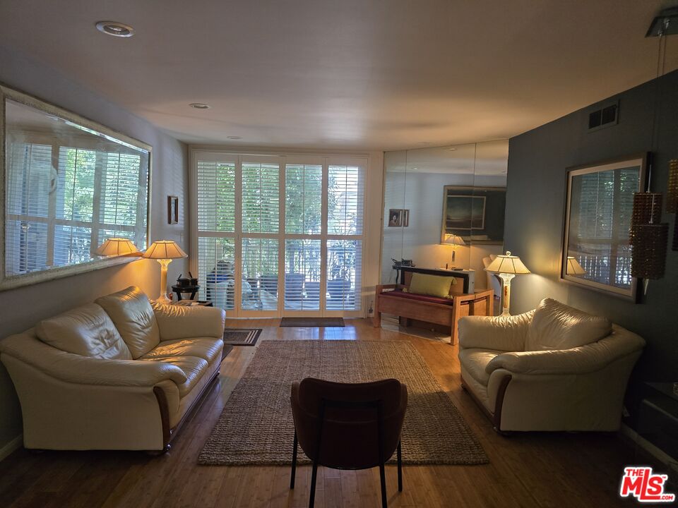 14315 Riverside Drive, Unit 105 Sherman Oaks, CA 91423 - Photo 36 of 48