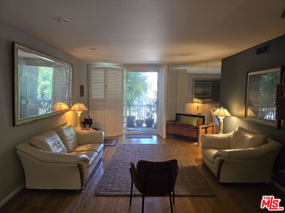 14315 Riverside Drive, Unit 105 Sherman Oaks, CA 91423 - Photo 42 of 48