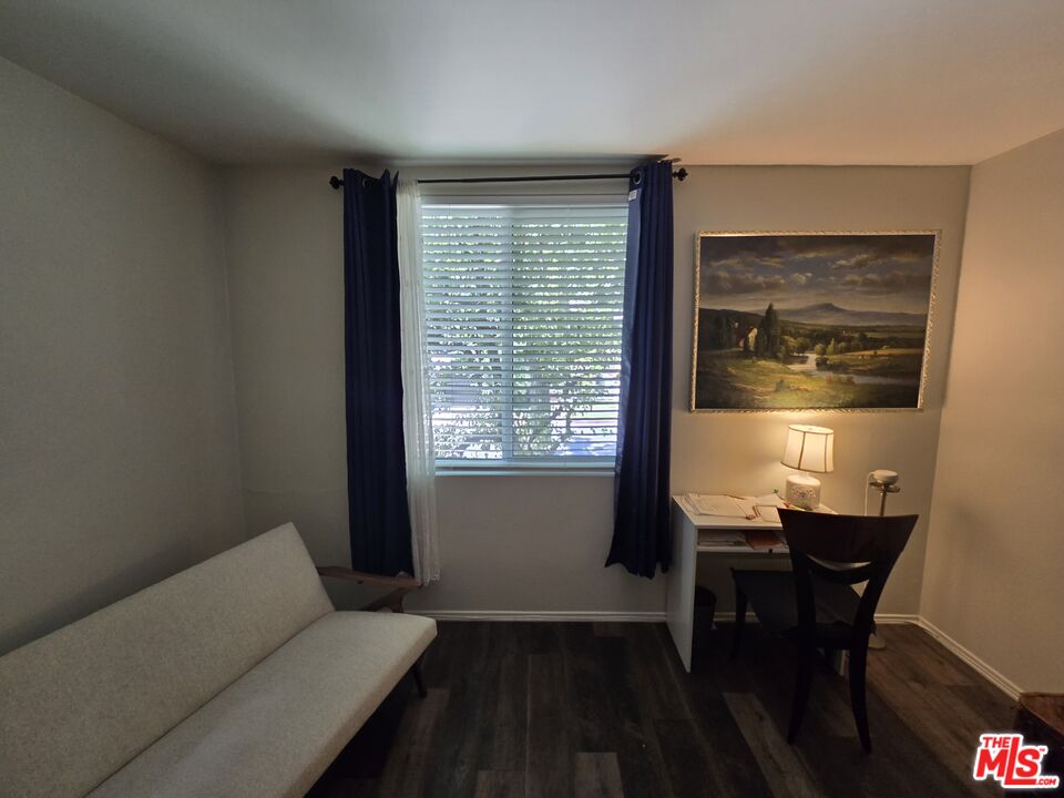 14315 Riverside Drive, Unit 105 Sherman Oaks, CA 91423 - Photo 10 of 48