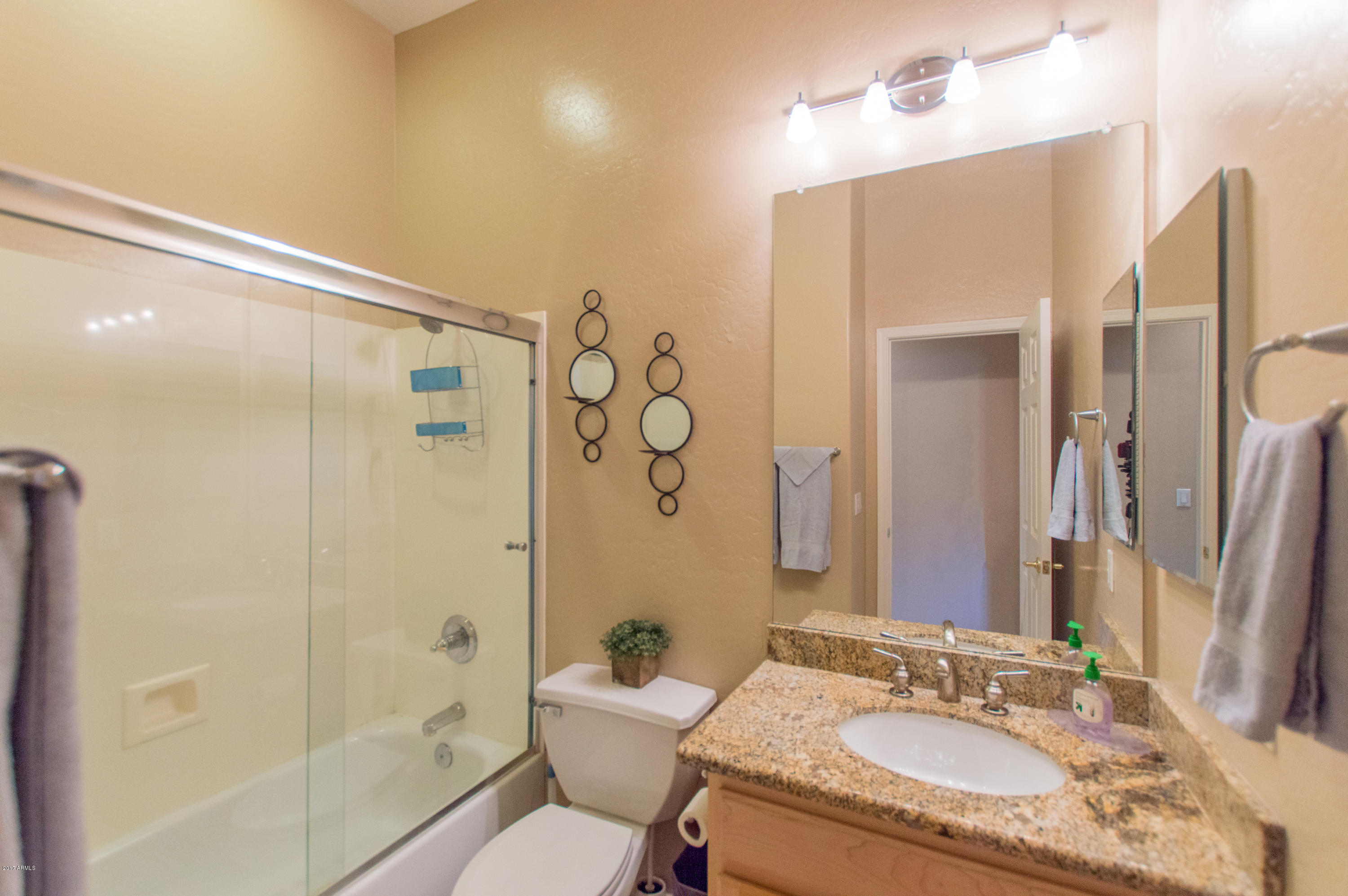 2625 East Fremont Road Phoenix, AZ 85042 - Photo 24 of 38